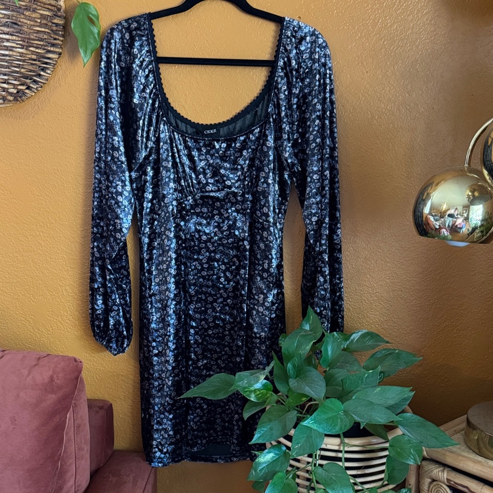 Cottagecore Velvet Floral Dress